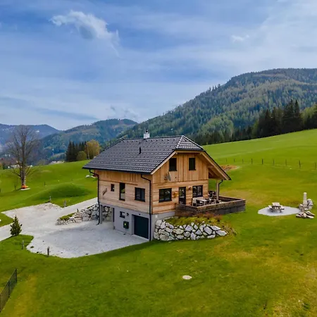 Moarhof シャレー ホーエンタウアーン